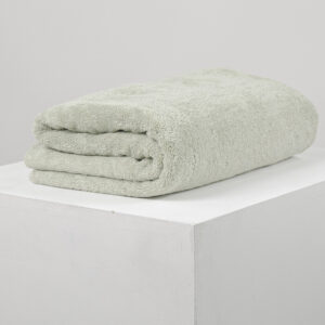 JIYA Pure SPA Badetuch 100x170cm Morgentau Grün 700gsm