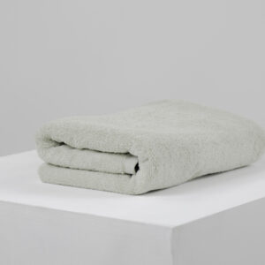 JIYA Pure SPA Badetuch 50x110cm Morgentau Grün 700gsm