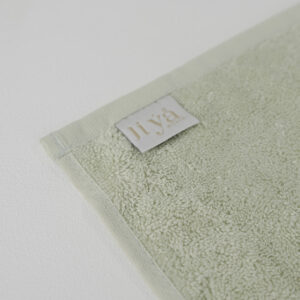 green_closeup_dsf1707_edit