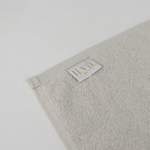 grey_closeup_dsf1713_edit