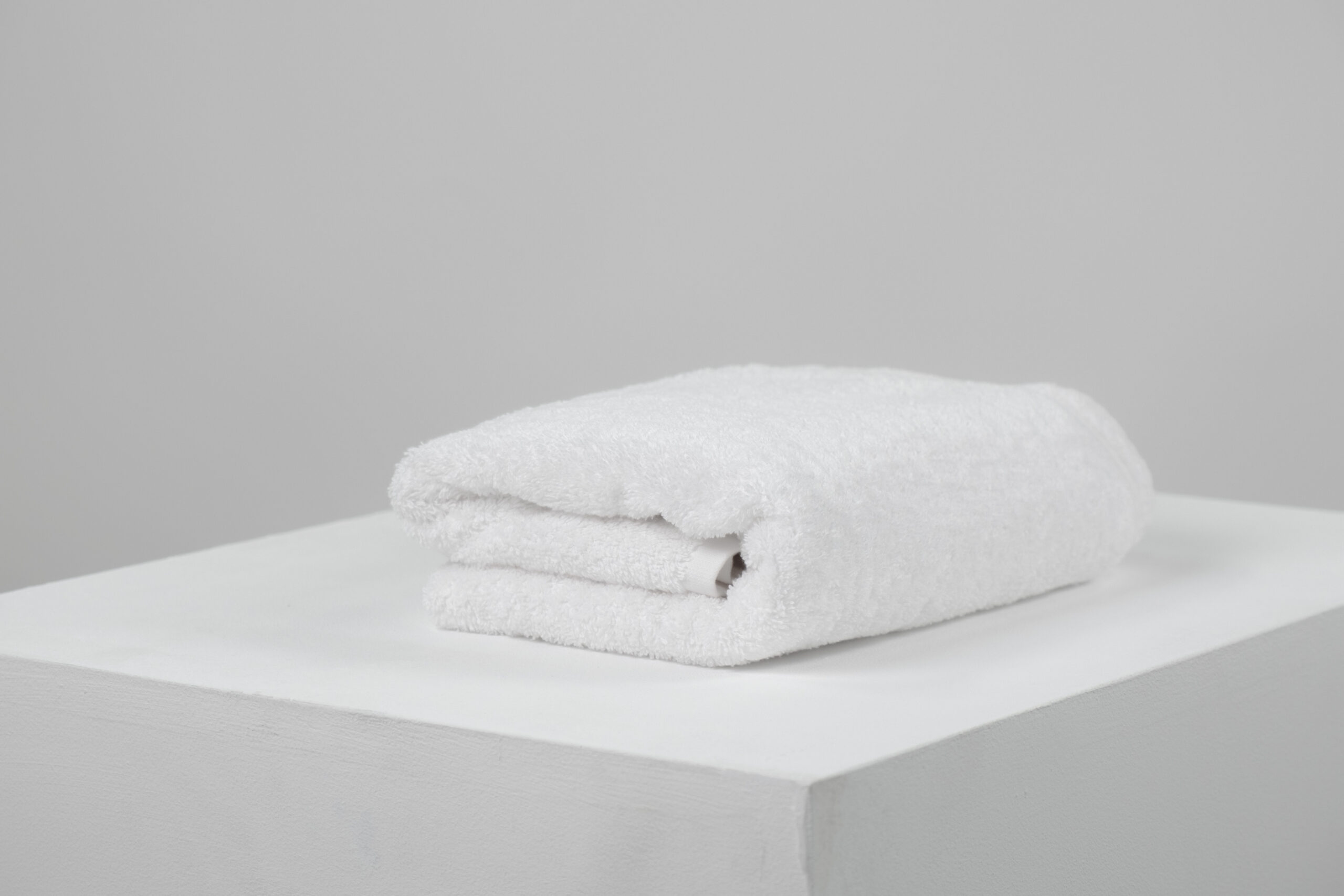 JIYA Pure SPA Badetuch 50x110cm Opal Weiss 700gsm